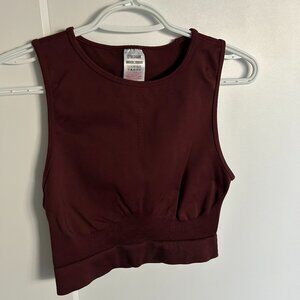 Gymshark Cropped Workout Tank Burgundy - Size Medium